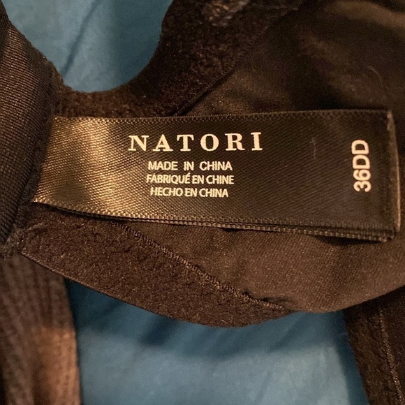 Natori  black Soft Comfort Seamless Revelation contour padded underwire Bra - Picture 9 of 12